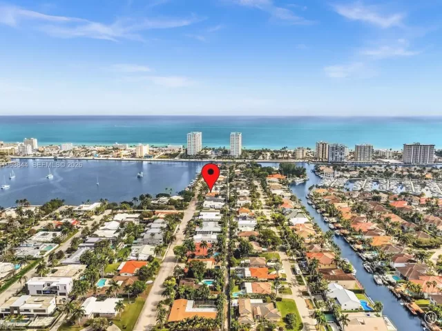 Продажа дома по адресу 840 S Southlake Dr - фото 7413469