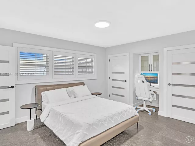 Продажа дома по адресу 840 S Southlake Dr - фото 7413473