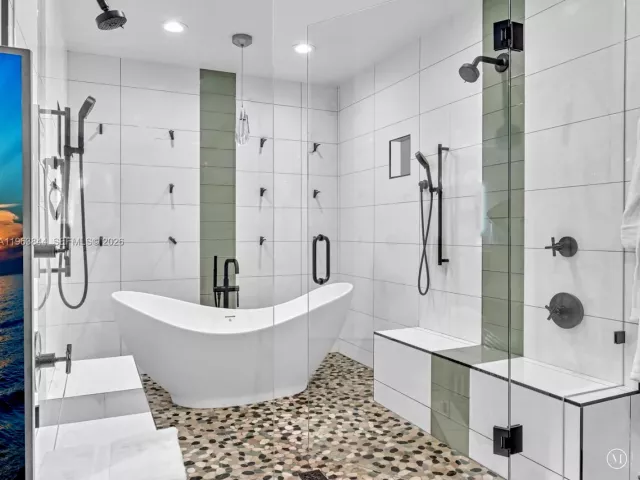 Продажа дома по адресу 840 S Southlake Dr - фото 7413474