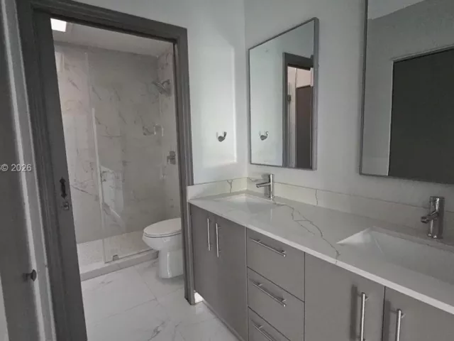 Дом в аренду по адресу 14470 SW 96th Ter - фото 7414069