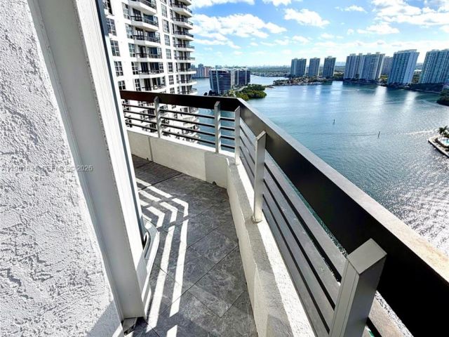 Продажа квартиры #2605 - фото 7413506