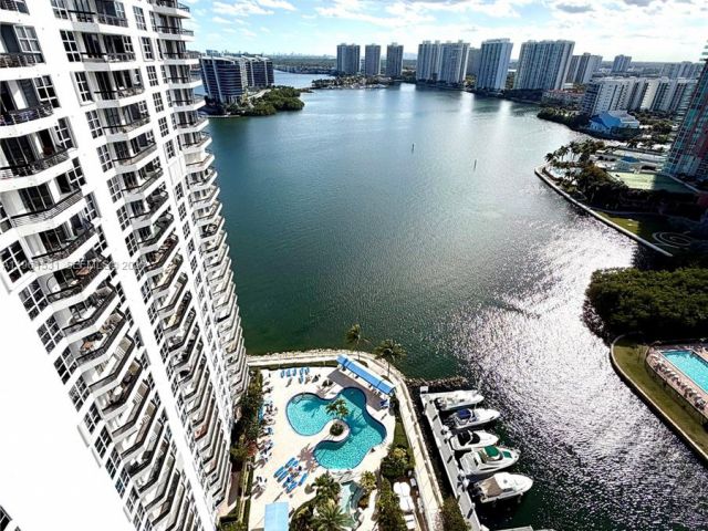 Продажа квартиры #2605 - фото 7413525