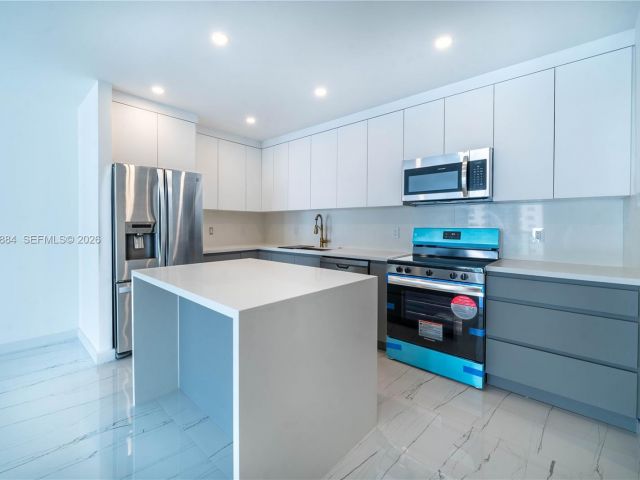 Продажа квартиры #1105 - фото 7492243