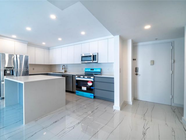 Продажа квартиры #1105 - фото 7492245