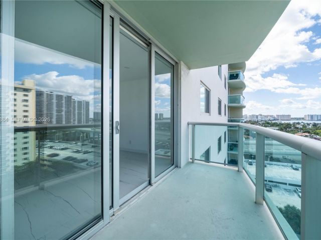 Продажа квартиры #1105 - фото 7492257