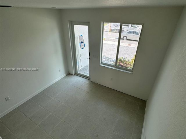 Дом в аренду по адресу 738 SE 13 ct . - фото 7517309