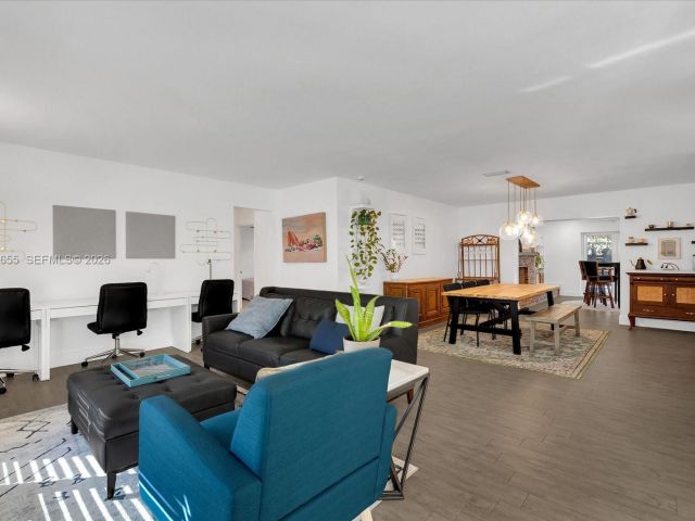 Продажа дома по адресу 8100 SW 92nd Ct - фото 7464444