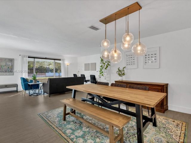 Продажа дома по адресу 8100 SW 92nd Ct - фото 7464447