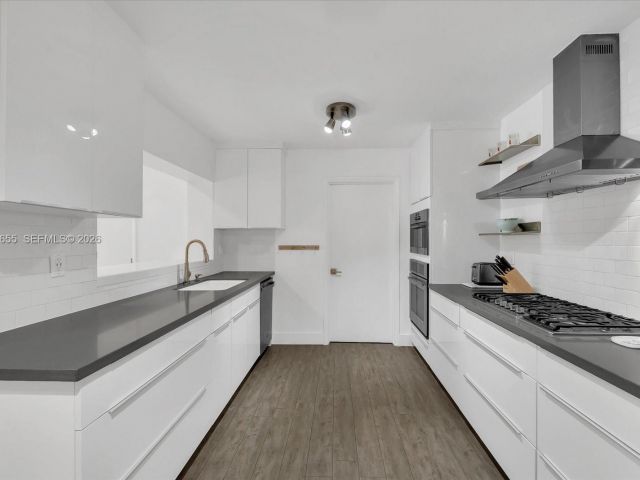 Продажа дома по адресу 8100 SW 92nd Ct - фото 7464454