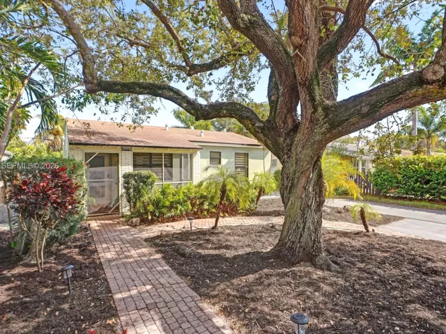 Продажа дома по адресу 1520 NW 3rd Ave - фото 7422425