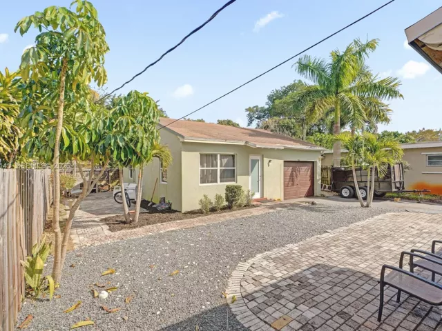 Продажа дома по адресу 1520 NW 3rd Ave - фото 7422413