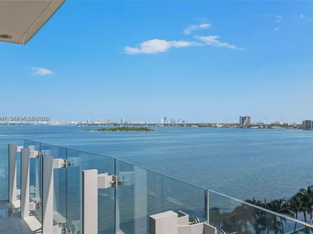 Продажа квартиры #804 - фото 7417054