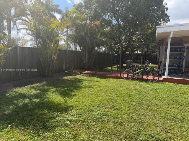 Продажа дома по адресу 7825 SW 127th Ct - фото 7439433