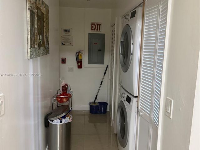 Продажа дома по адресу 7825 SW 127th Ct - фото 7439443