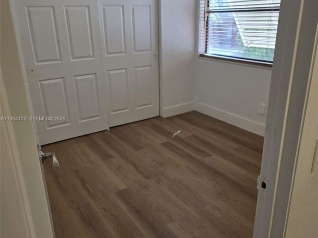 Дом в аренду по адресу 10951 Cypress Rd 10951 - фото 7415398