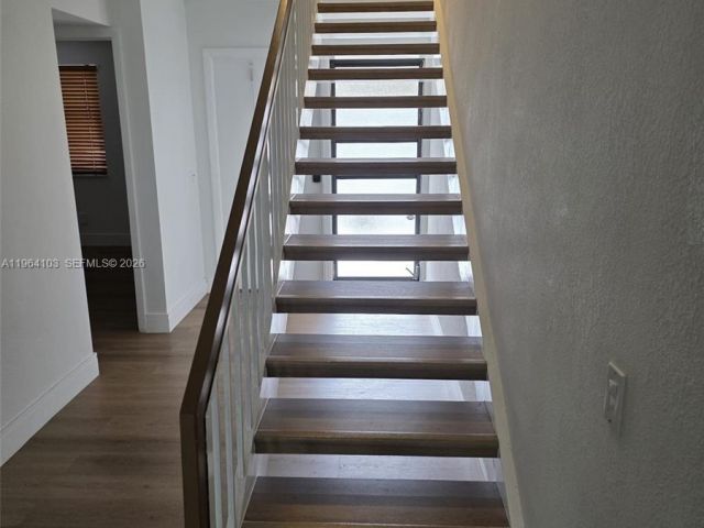 Дом в аренду по адресу 10951 Cypress Rd 10951 - фото 7415400