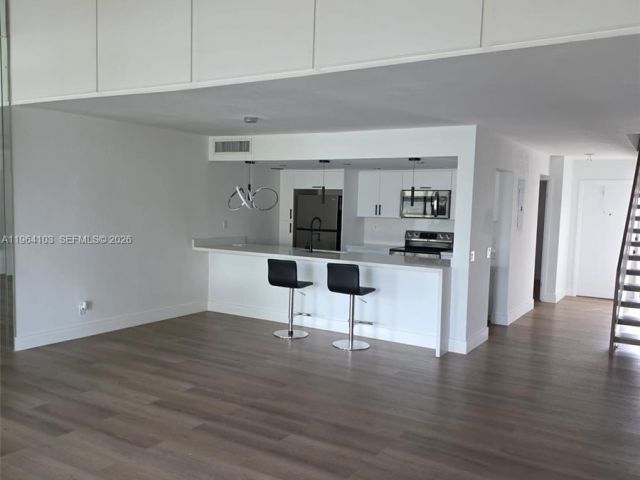 Дом в аренду по адресу 10951 Cypress Rd 10951 - фото 7415401