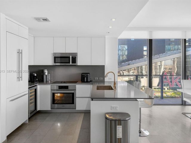 Продажа квартиры #1702 - фото 7509234