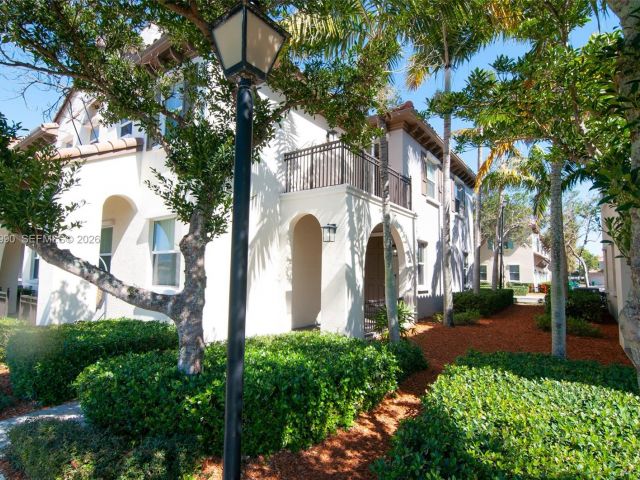 Дом в аренду по адресу 4357 Cascada Cir 4357 - фото 7451018