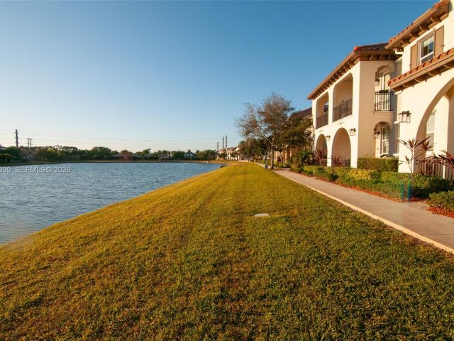 Дом в аренду по адресу 4357 Cascada Cir 4357 - фото 7451030