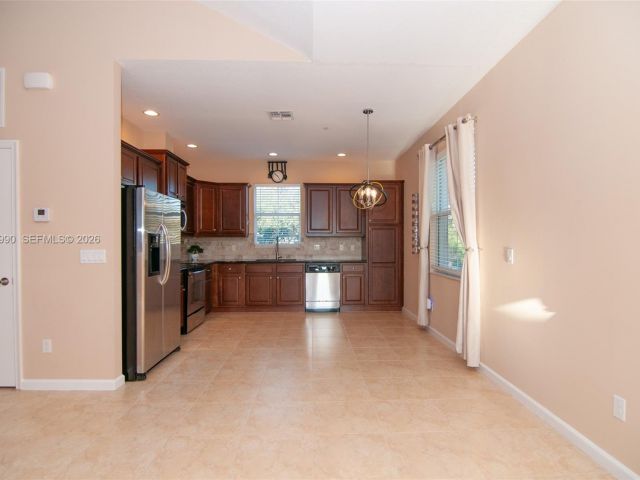 Дом в аренду по адресу 4357 Cascada Cir 4357 - фото 7451036