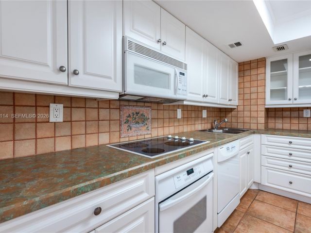 Продажа квартиры #310 - фото 7418861