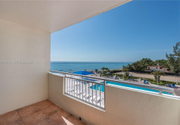 Квартира #310