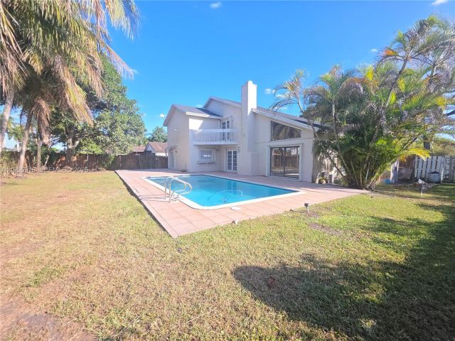 Продажа дома по адресу 13505 SW 104th Ter - фото 7463841