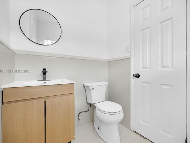 Дом в аренду по адресу 1393 NW 102nd St 1393 - фото 7515088