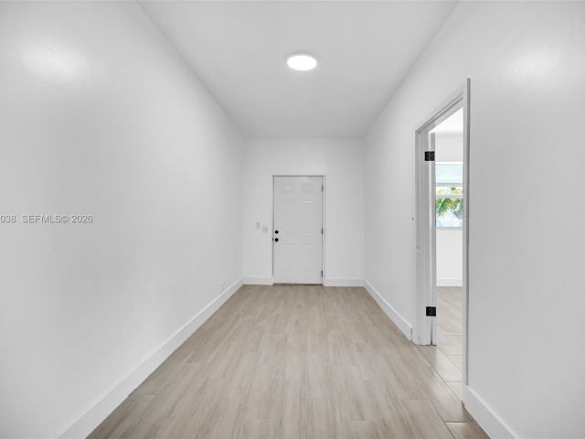 Дом в аренду по адресу 1393 NW 102nd St 1393 - фото 7515094