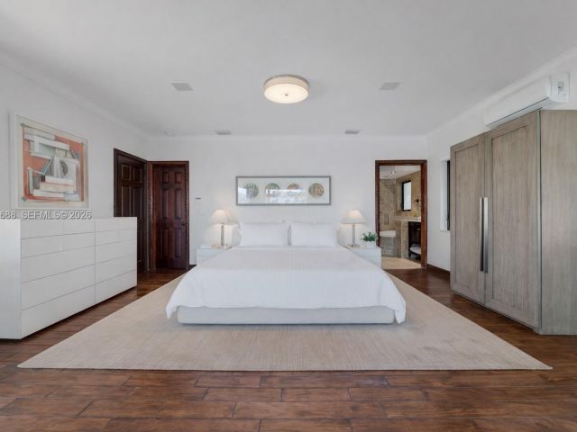 Продажа дома по адресу 744 Lakeview Dr - фото 7468968