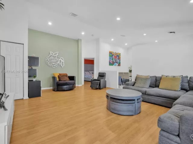 Продажа дома по адресу 10337 Coventry Ct - фото 7434275