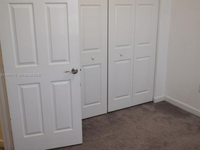 Дом в аренду по адресу 3392 SE 1st St - фото 7515899