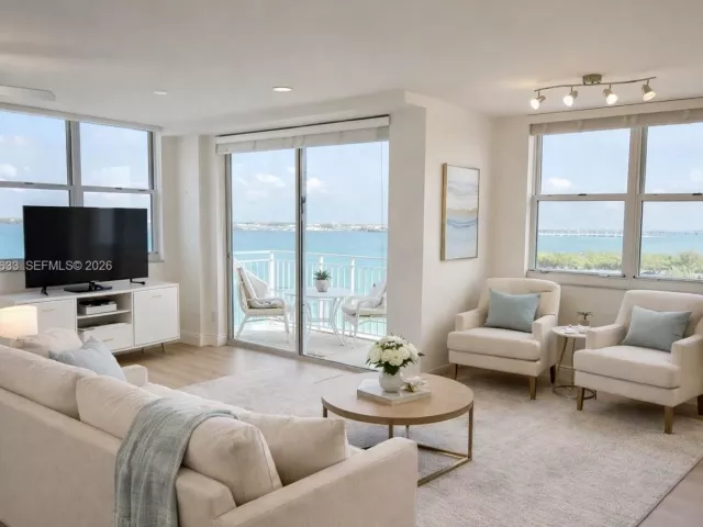 Продажа квартиры # - фото 7423822