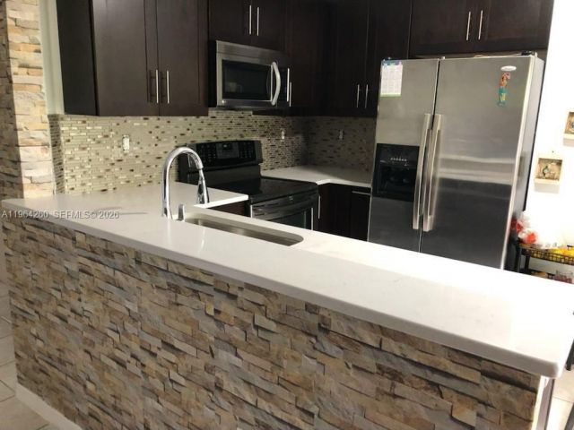 Продажа дома по адресу 14012 SW 179th St - фото 7444904