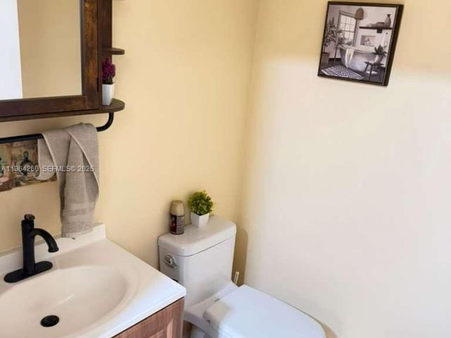 Продажа дома по адресу 14012 SW 179th St - фото 7444908