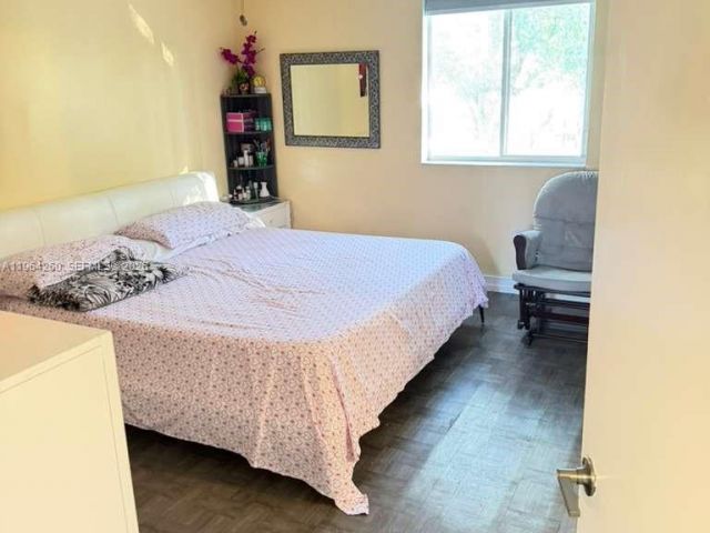 Продажа дома по адресу 14012 SW 179th St - фото 7444919