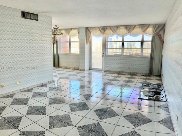 Продажа квартиры #1715 - фото 7497995