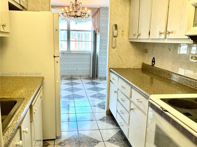 Продажа квартиры #1715 - фото 7498001