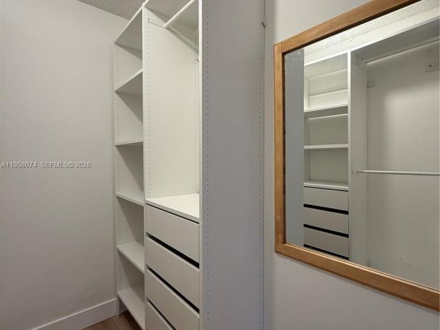 Дом в аренду по адресу 19253 Carolina Cir - фото 7421812