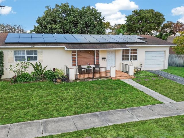 Продажа дома по адресу 1110 NE 204th Ter - фото 7445542