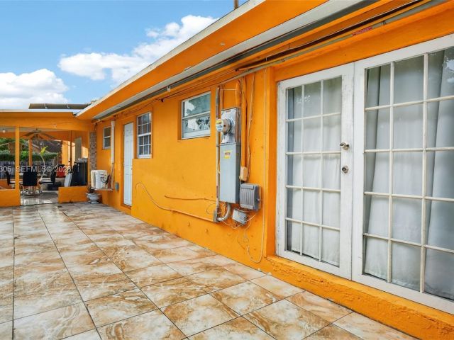 Продажа дома по адресу 1110 NE 204th Ter - фото 7445564