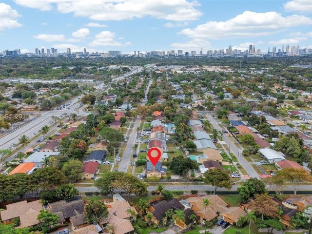 Продажа дома по адресу 1110 NE 204th Ter - фото 7445570