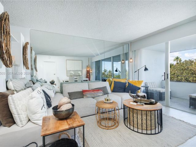 Продажа квартиры #302 - фото 7426070