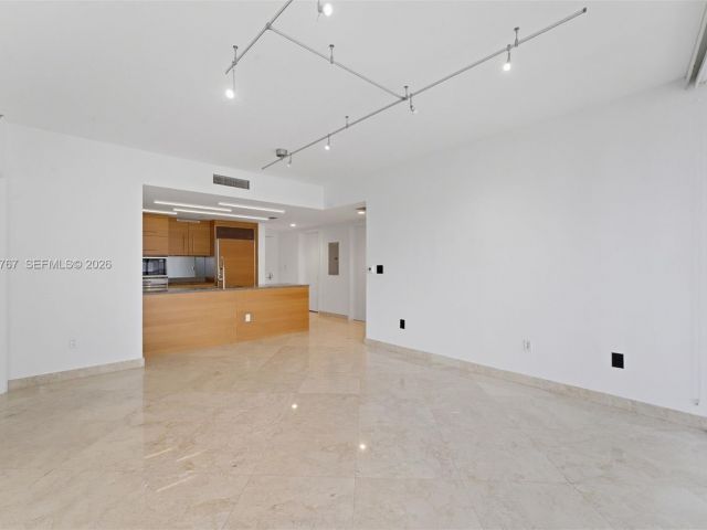 Продажа квартиры #3513 - фото 7438986