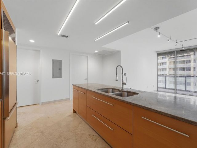 Продажа квартиры #3513 - фото 7438994