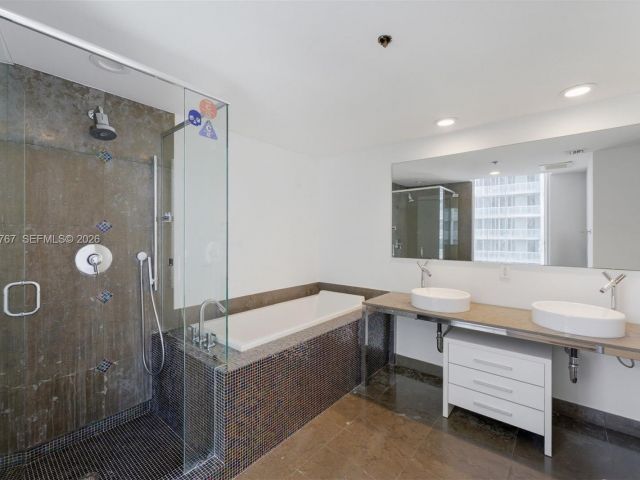 Продажа квартиры #3513 - фото 7439001