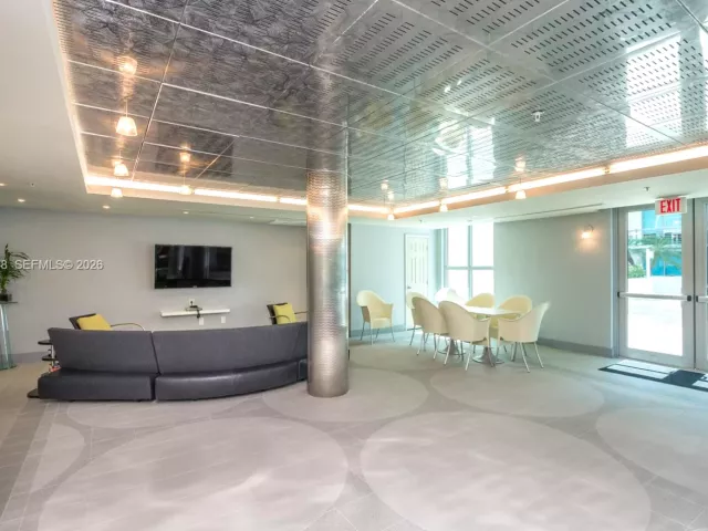 Квартира в аренду номер2415 - фото 7427042