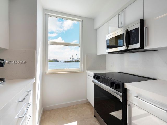 Продажа квартиры #902 - фото 7422435