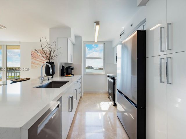 Продажа квартиры #902 - фото 7422436